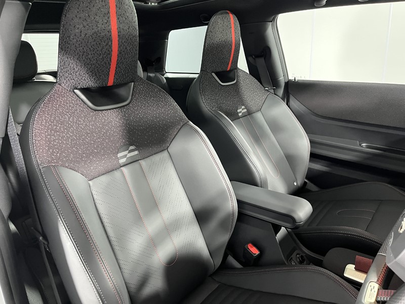 2025 (75) MINI COOPER 1.5 C Sport 3dr Auto 5315336