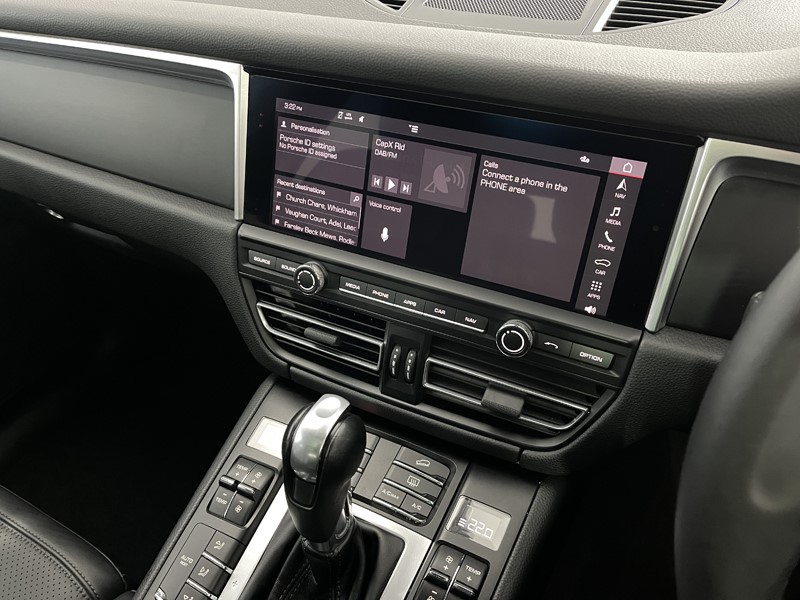 2020 (20) PORSCHE MACAN 5dr PDK 4712541