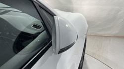 2020 (20) PORSCHE MACAN 5dr PDK 4712575