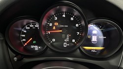 2020 (20) PORSCHE MACAN 5dr PDK 4712542