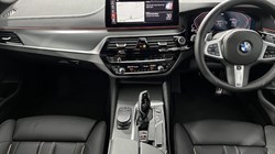 2021 (71) BMW 5 SERIES 520d xDrive MHT M Sport 5dr Step Auto 4729399