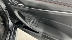 2021 (71) BMW 5 SERIES 520d xDrive MHT M Sport 5dr Step Auto 4729415