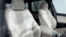 2022 (72) BMW X5 xDrive30d MHT M Sport 5dr Auto 4722940