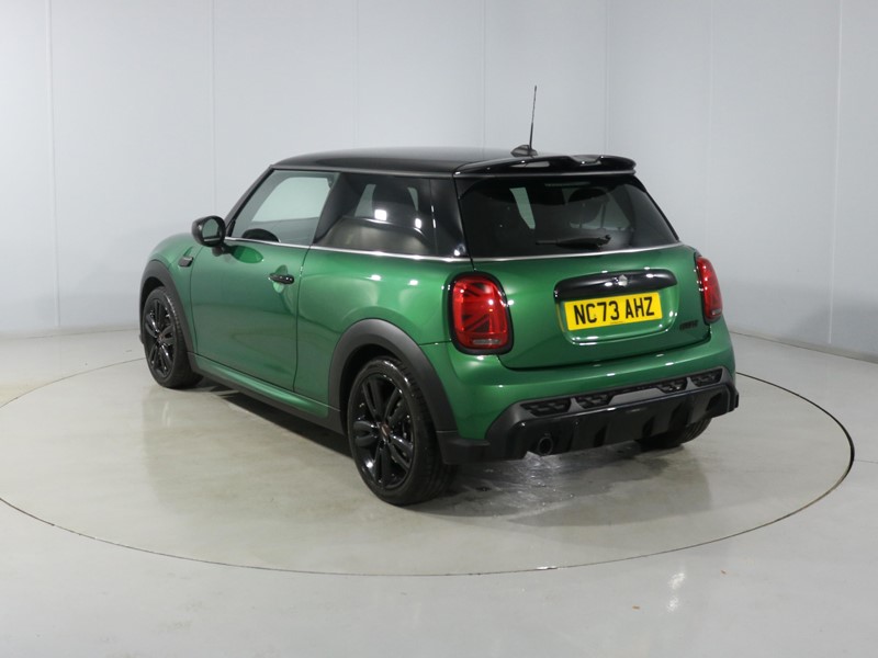 2024 (73) MINI HATCHBACK 1.5 Cooper Sport Premium 3dr Auto
