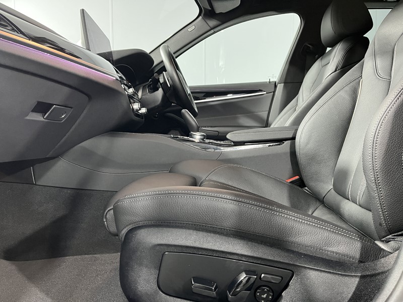 2023 (73) BMW 5 SERIES 520d MHT M Sport 5dr Step Auto 4740226