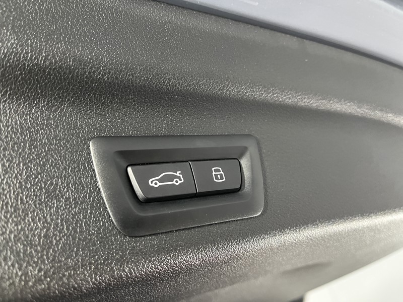 2023 (23) BMW X1 sDrive 18d M Sport 5dr Step Auto 4740914