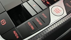 2025 (25) BMW 3 SERIES 320i M Sport 4dr Step Auto 4742171