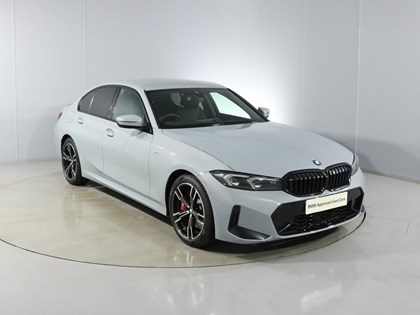2025 (25) BMW 3 SERIES 320i M Sport 4dr Step Auto
