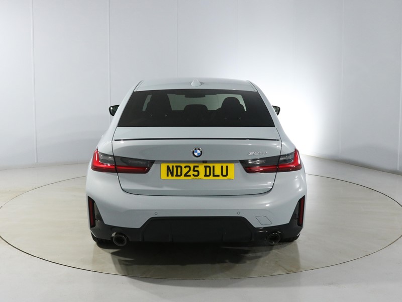 2025 (25) BMW 3 SERIES 320i M Sport 4dr Step Auto 4742152