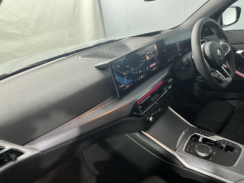 2025 (25) BMW 3 SERIES 320i M Sport 4dr Step Auto 4742144