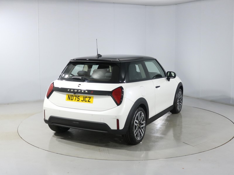 2025 (75) MINI COOPER 2.0 S Classic 3dr Auto 5317302