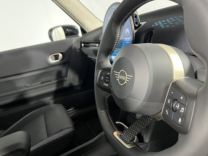 2025 (75) MINI COOPER 2.0 S Classic 3dr Auto 5317284