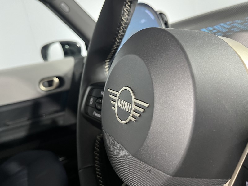 2025 (74) MINI COOPER 2.0 S Exclusive 3dr Auto 4735049