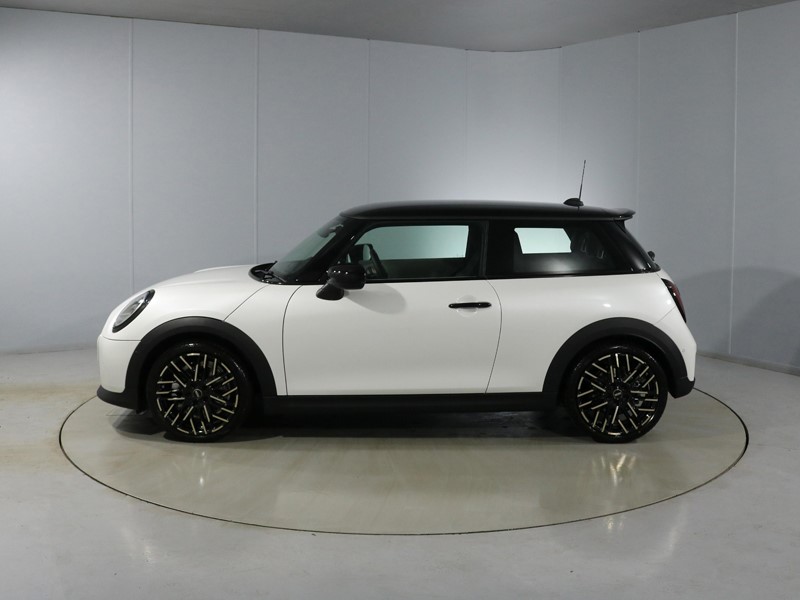 2025 (74) MINI COOPER 2.0 S Exclusive 3dr Auto 4735070