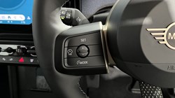 2024 (74) MINI COOPER 2.0 S Classic 3dr Auto 4734848