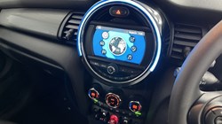 2019 (69) MINI HATCHBACK 1.5 Cooper Classic II 3dr Auto 4741666