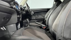 2019 (69) MINI HATCHBACK 1.5 Cooper Classic II 3dr Auto 4741692