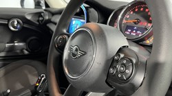 2019 (69) MINI HATCHBACK 1.5 Cooper Classic II 3dr Auto 4741680