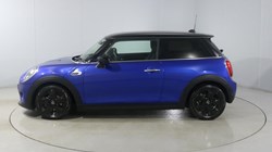 2019 (69) MINI HATCHBACK 1.5 Cooper Classic II 3dr Auto 4741699