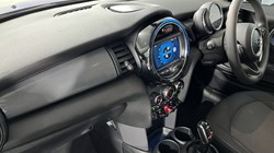 2019 (69) MINI HATCHBACK 1.5 Cooper Classic II 3dr Auto 4741665