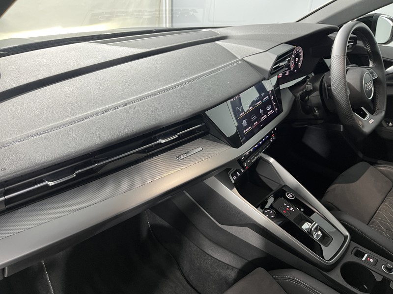 2022 (72) AUDI A3 35 TFSI Edition 1 4dr S Tronic 4734371