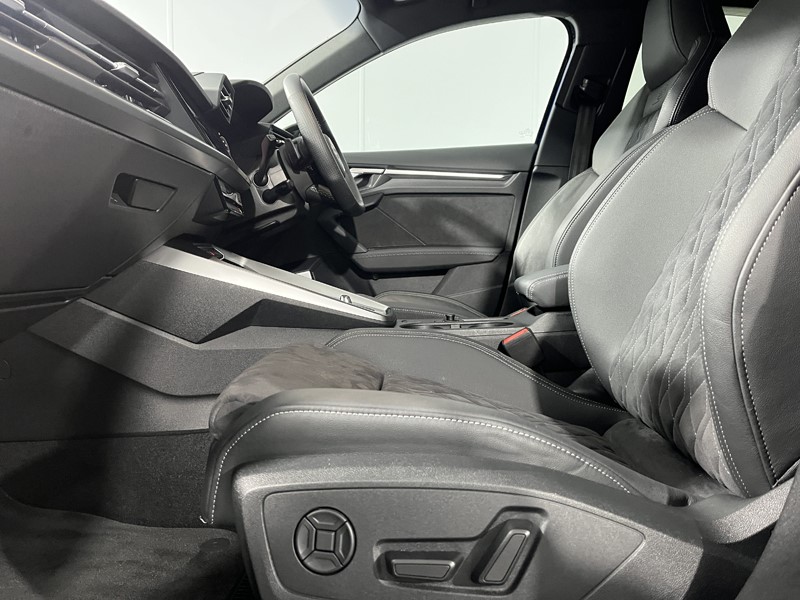 2022 (72) AUDI A3 35 TFSI Edition 1 4dr S Tronic 4734397