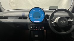 2025 (25) MINI COOPER 1.5 C Exclusive 5dr Auto 4735803