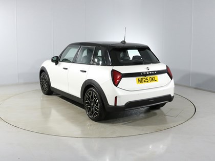 2025 (25) MINI COOPER 1.5 C Exclusive 5dr Auto