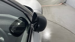 2025 (25) MINI COOPER 1.5 C Exclusive 5dr Auto 4735837