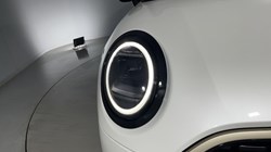2025 (25) MINI COOPER 1.5 C Exclusive 5dr Auto 4735835