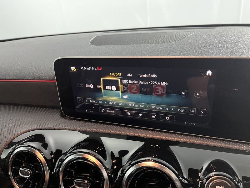 2018 (68) MERCEDES-BENZ A CLASS A200 AMG Line Executive 5dr Auto 4734287