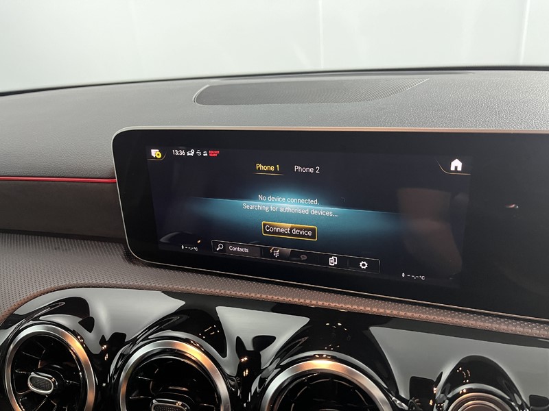 2018 (68) MERCEDES-BENZ A CLASS A200 AMG Line Executive 5dr Auto 4734288