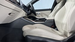 2022 (72) BMW 3 SERIES 320i xDrive M Sport 4dr Step Auto 4740071