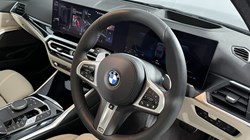 2022 (72) BMW 3 SERIES 320i xDrive M Sport 4dr Step Auto 4740039