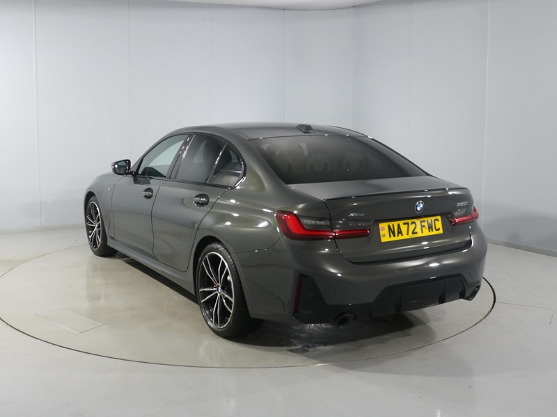 2022 (72) BMW 3 SERIES 320i xDrive M Sport 4dr Step Auto