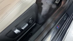 2022 (72) BMW 3 SERIES 320i xDrive M Sport 4dr Step Auto 4740053