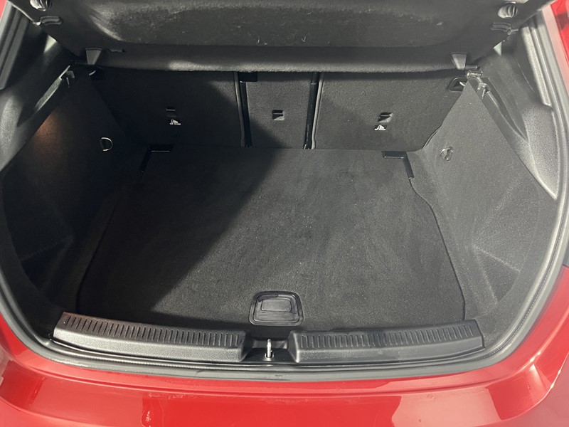 2021 (21) MERCEDES-BENZ A CLASS A35 4Matic Premium 5dr Auto 4729622