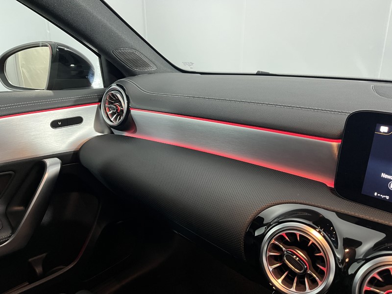 2021 (21) MERCEDES-BENZ A CLASS A35 4Matic Premium 5dr Auto 4729636