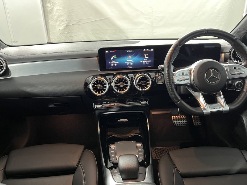 2021 (21) MERCEDES-BENZ A CLASS A35 4Matic Premium 5dr Auto 4729613