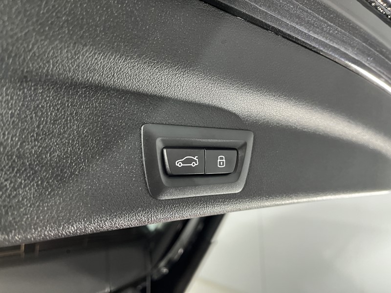 2025 (25) BMW iX1 230kW xDrive30 M Sport 65kWh 5dr Auto 4897885