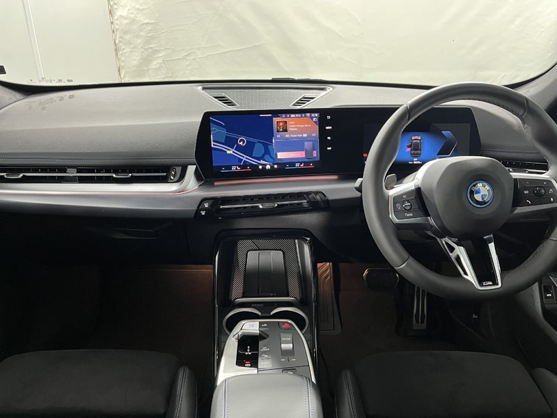 2025 (25) BMW iX1 230kW xDrive30 M Sport 65kWh 5dr Auto 4897846