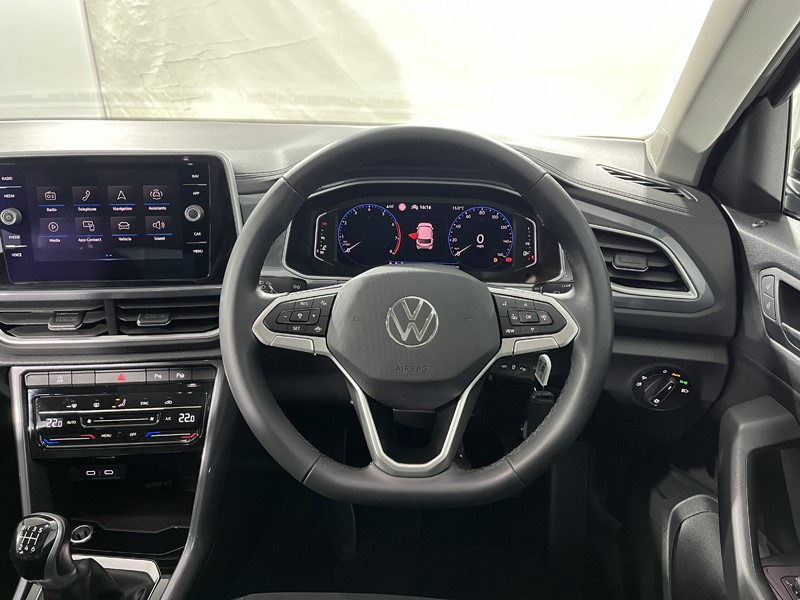 2022 (22) VOLKSWAGEN T-ROC 1.0 TSI Style 5dr 4756979
