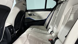 2019 (69) BMW 3 SERIES 330d xDrive M Sport 4dr Step Auto 4817532