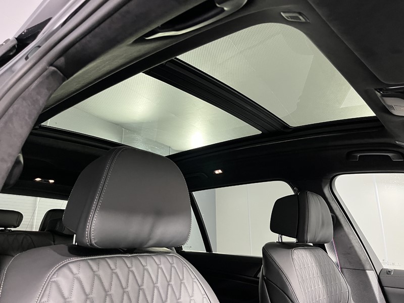 2025 (25) BMW X7 xDrive40i MHT M Sport 5dr Step Auto 4809349