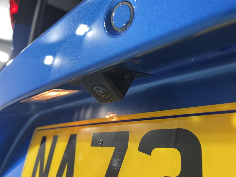 2023 (73) MG MOTOR UK ZS 1.0T GDi Exclusive 5dr DCT 4765272