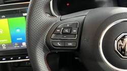 2023 (73) MG MOTOR UK ZS 1.0T GDi Exclusive 5dr DCT 4765257