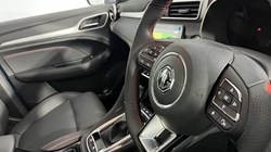 2023 (73) MG MOTOR UK ZS 1.0T GDi Exclusive 5dr DCT 4765256