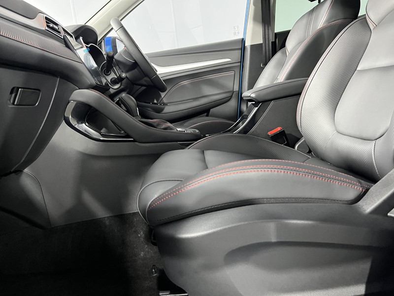 2023 (73) MG MOTOR UK ZS 1.0T GDi Exclusive 5dr DCT 4765266