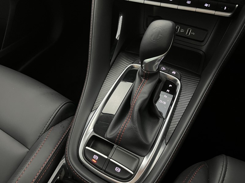 2023 (73) MG MOTOR UK ZS 1.0T GDi Exclusive 5dr DCT 4765244