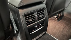 2020 (70) BMW 3 SERIES 330e xDrive M Sport 4dr Step Auto 4782147